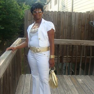 Meet your Posher, Deborah